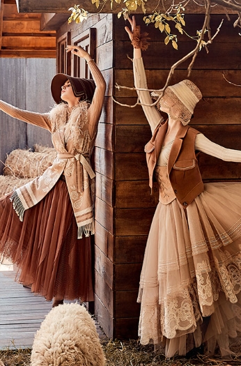 高腰鱼尾裙立体裁剪