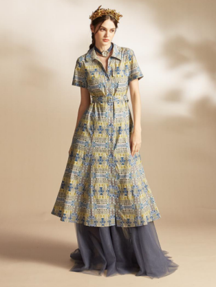 春秋季的礼服穿搭 春秋季的礼服穿搭