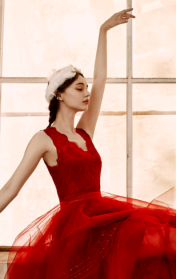 圣诞红怎么穿不显俗? 圣诞红怎么穿不显俗?