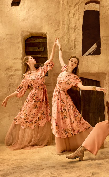 麻色蔷薇·时光褶痕