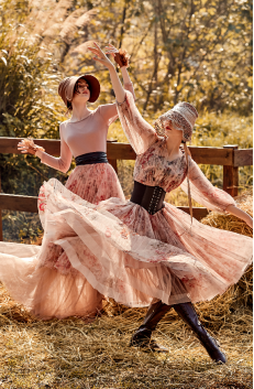 为什么贵族礼服能够经久不衰？