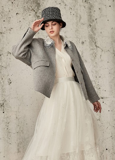 复古英伦风穿搭有哪些经典单品   