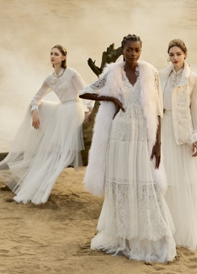 不同肤色适合的礼服款式有哪些？