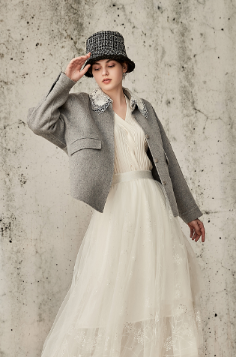 羊绒礼服适合的颜色与设计风格