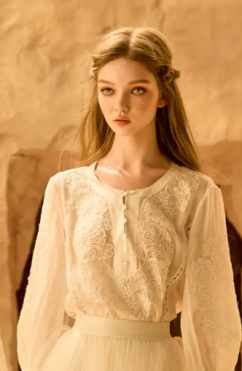 轻盈飘逸型春款礼服推荐