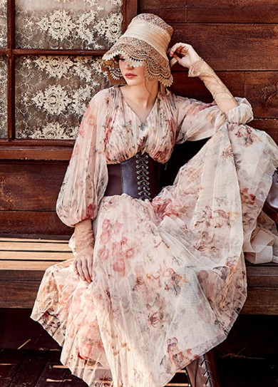 明亮色系礼服穿搭指南